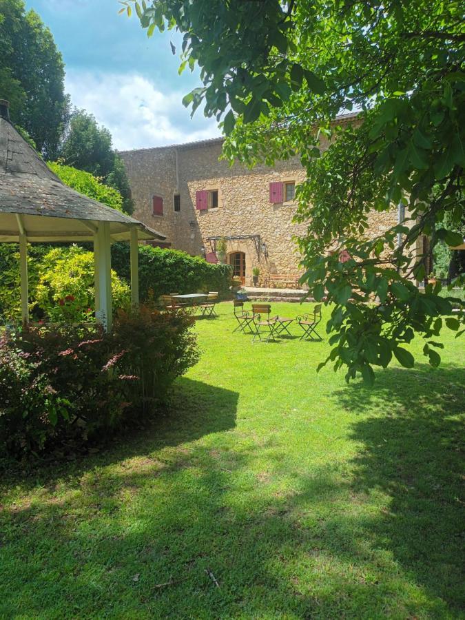 Le Vieux Moulin De Jouques Bed and Breakfast Εξωτερικό φωτογραφία