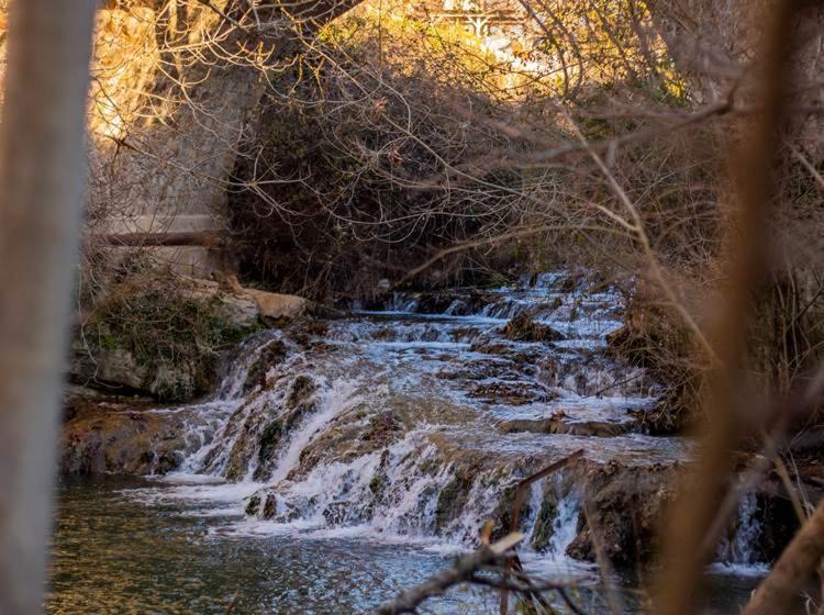 Le Vieux Moulin De Jouques Bed and Breakfast Εξωτερικό φωτογραφία
