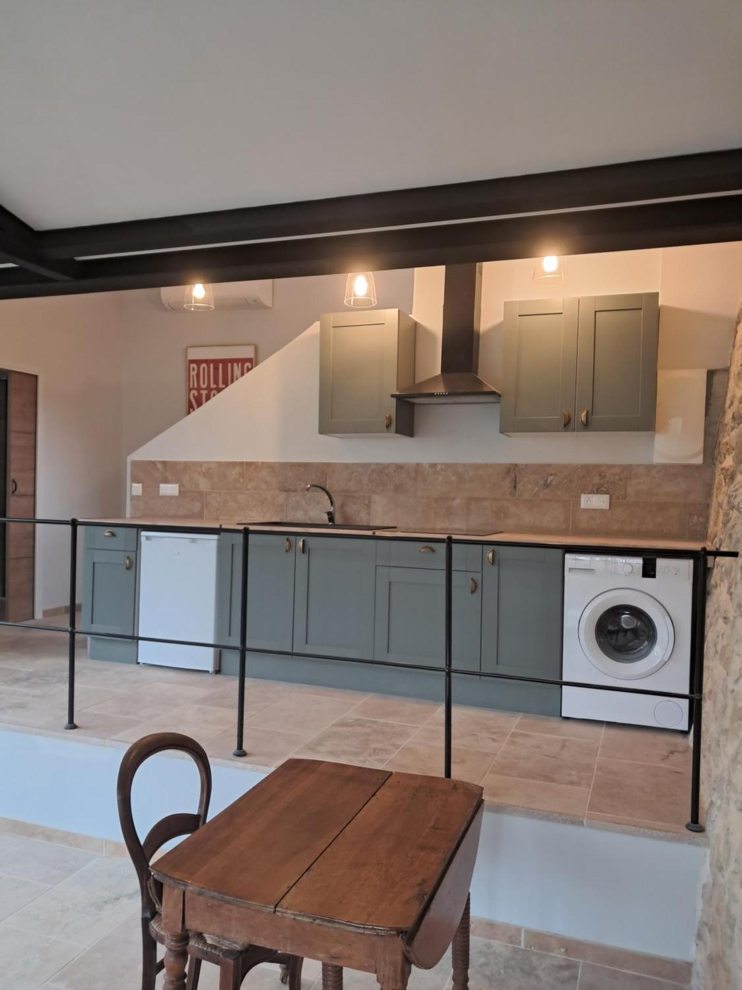 Le Vieux Moulin De Jouques Bed and Breakfast Εξωτερικό φωτογραφία